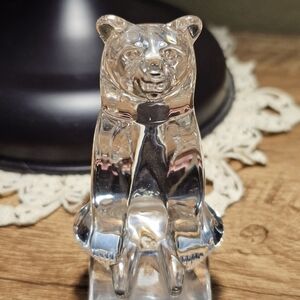 Vintage Hadeland Glass Sitting Bear